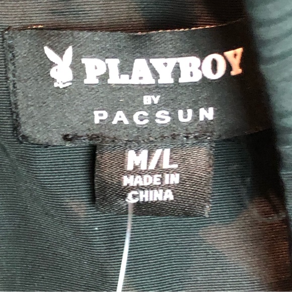 NWT Playboy by Pacsun Puffer Vest Black Oversized Sz M/L - Picture 5 of 9